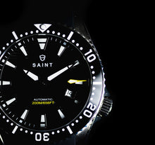 Load image into Gallery viewer, The Racer Black