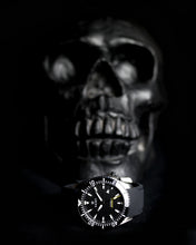 Load image into Gallery viewer, The Racer Black ( rubber strap)