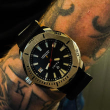 Load image into Gallery viewer, Acero (Black)