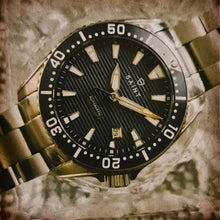 Load image into Gallery viewer, The Racer Blue