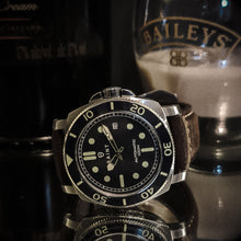 Load image into Gallery viewer, The Turquesa Blue (brown leather)