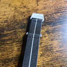 Load image into Gallery viewer, Parachute elastic nato straps
