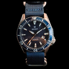 Load image into Gallery viewer, The Racer Blue ( Nato)
